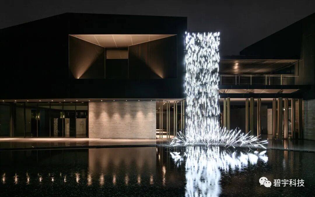 创意丨疑是银河落九天——灯光瀑布 — 配图 6